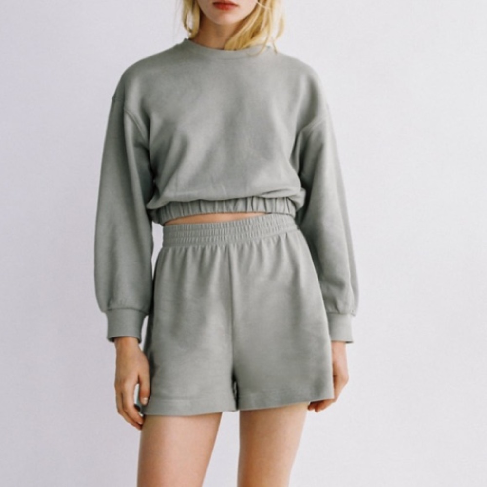 🆕Zara sweatshirt - Picture 3 of 3